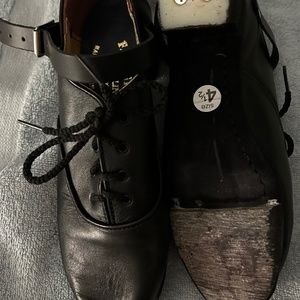 Fay’s Irish dancing hard shoes
